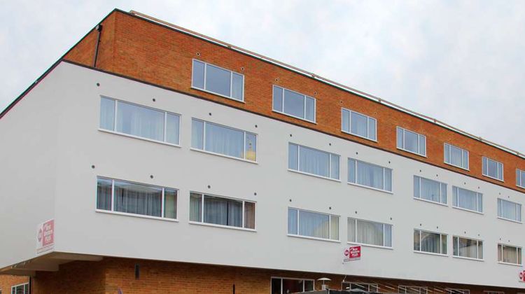 Best Western Plus Croydon Aparthotel Exterior