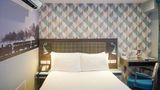 Best Western Plus Croydon Aparthotel Room