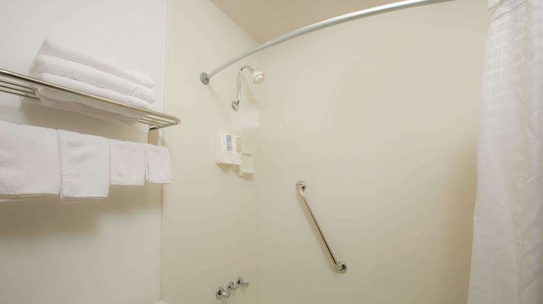 <b>Super 8 Williams Room</b>. Images powered by <a href="https://iceportal.shijigroup.com/" title="IcePortal" target="_blank">IcePortal</a>.