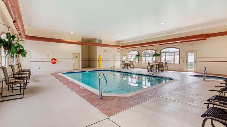 Best Western Plus Dutch Haus Inn & Suite Pool