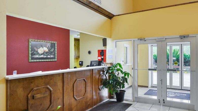 <b>Americas Best Value Inn Lobby</b>. Images powered by <a href="https://iceportal.shijigroup.com/" title="IcePortal" target="_blank">IcePortal</a>.