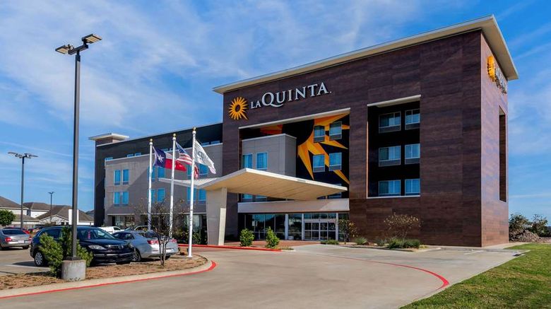 La Quinta Inn  and  Suites Cypress Exterior. Images powered by <a href="https://iceportal.shijigroup.com" target="_blank" rel="noopener">Ice Portal</a>.