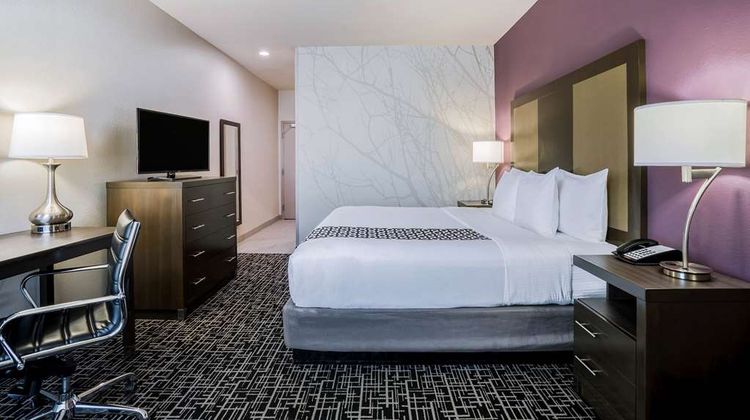 La Quinta Inn & Suites Cypress Room
