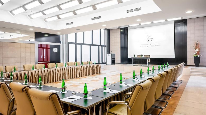 <b>Grand Majestic Plaza Hotel Meeting</b>. Images powered by <a href="https://iceportal.shijigroup.com/" title="IcePortal" target="_blank">IcePortal</a>.