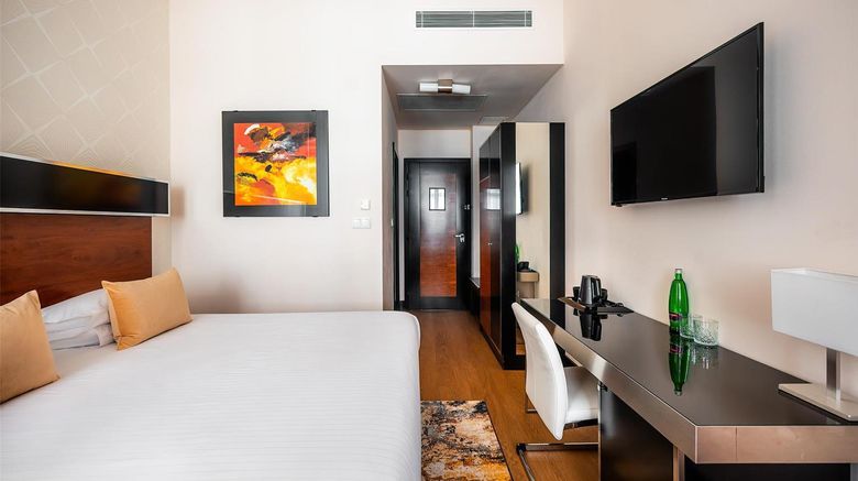 <b>Grand Majestic Plaza Hotel Room</b>. Images powered by <a href="https://iceportal.shijigroup.com/" title="IcePortal" target="_blank">IcePortal</a>.
