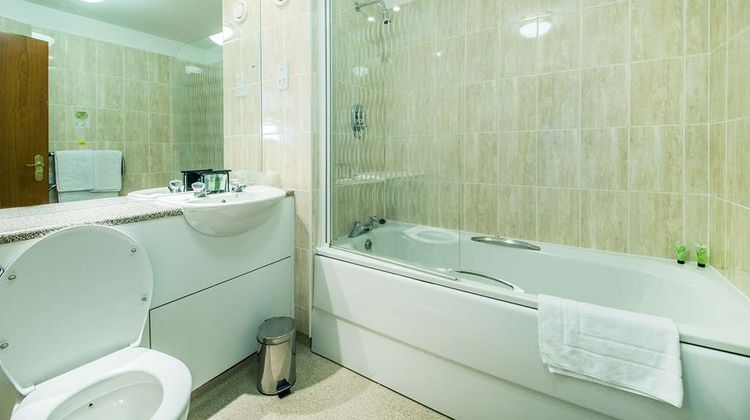Arden Hotel & Leisure Club Room