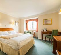 Arden Hotel & Leisure Club Room