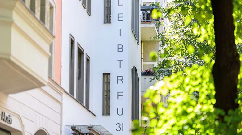 <b>Hotel Bleibtreu Berlin by Golden Tulip Exterior</b>. Images powered by <a href="https://iceportal.shijigroup.com/" title="IcePortal" target="_blank">IcePortal</a>.
