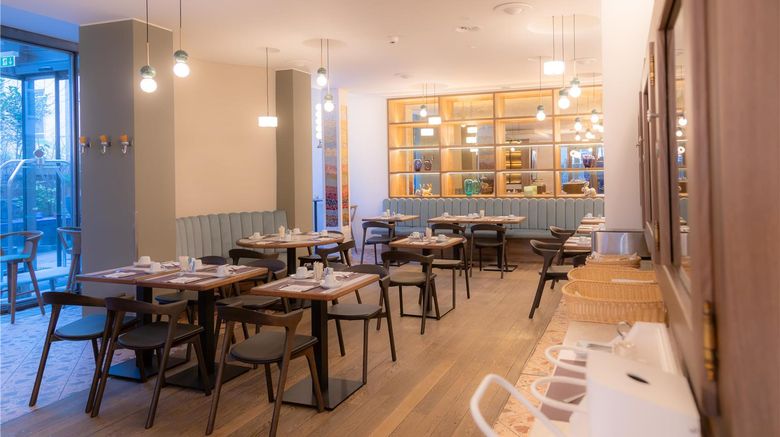 <b>Hotel Bleibtreu Berlin by Golden Tulip Restaurant</b>. Images powered by <a href="https://iceportal.shijigroup.com/" title="IcePortal" target="_blank">IcePortal</a>.