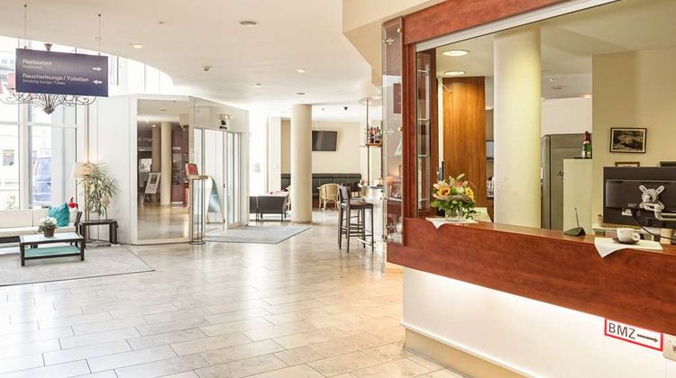 Golden Tulip Hotel am Schloss Koepenick Lobby