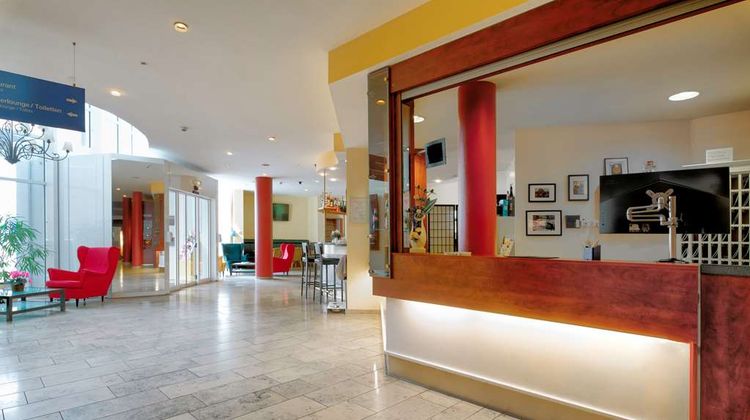 Golden Tulip Hotel am Schloss Koepenick Lobby