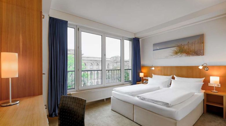 <b>Hotel Berlin Mitte by Campanile Room</b>. Images powered by <a href="https://iceportal.shijigroup.com/" title="IcePortal" target="_blank">IcePortal</a>.