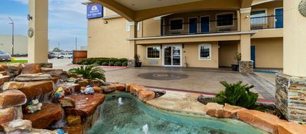 Americas Best Value Inn Houston FM 529 Exterior