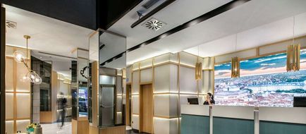 Vincci Capitol Hotel Lobby