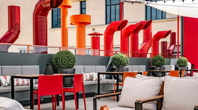 Vincci Capitol Hotel Other