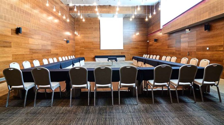 <b>Vincci Soho Hotel Meeting</b>. Images powered by <a href="https://iceportal.shijigroup.com/" title="IcePortal" target="_blank">IcePortal</a>.