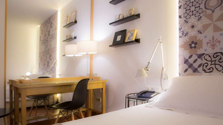 Vincci SoMa Hotel Room