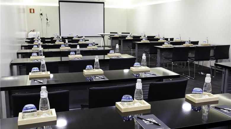 <b>Vincci Bit Meeting</b>. Images powered by <a href="https://iceportal.shijigroup.com/" title="IcePortal" target="_blank">IcePortal</a>.