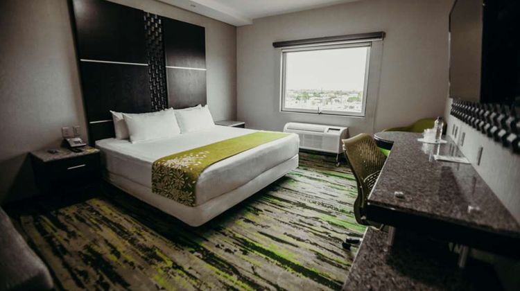 Hotel Mirra Room
