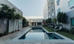 Araiza San Luis Hotel