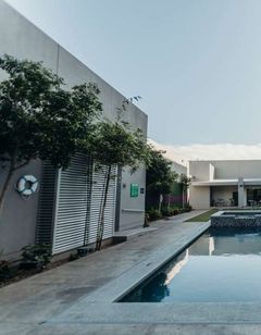 Araiza San Luis Hotel
