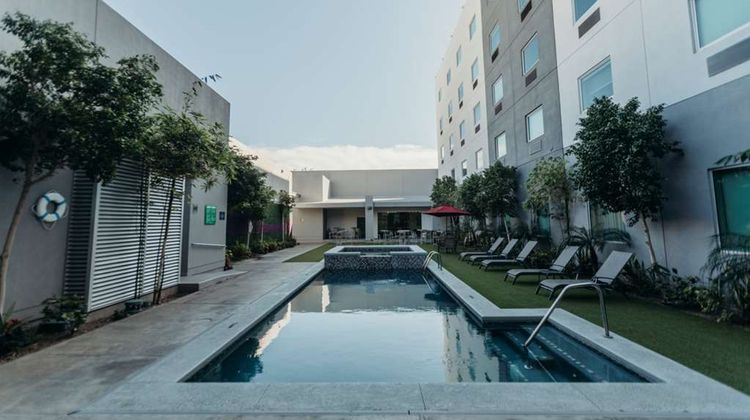 Hotel Mirra Exterior