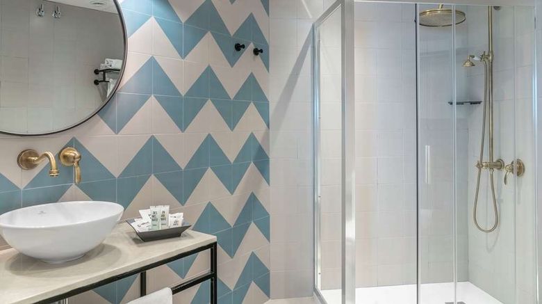 <b>Vincci Puerto Chico Room</b>. Images powered by <a href="https://iceportal.shijigroup.com/" title="IcePortal" target="_blank">IcePortal</a>.