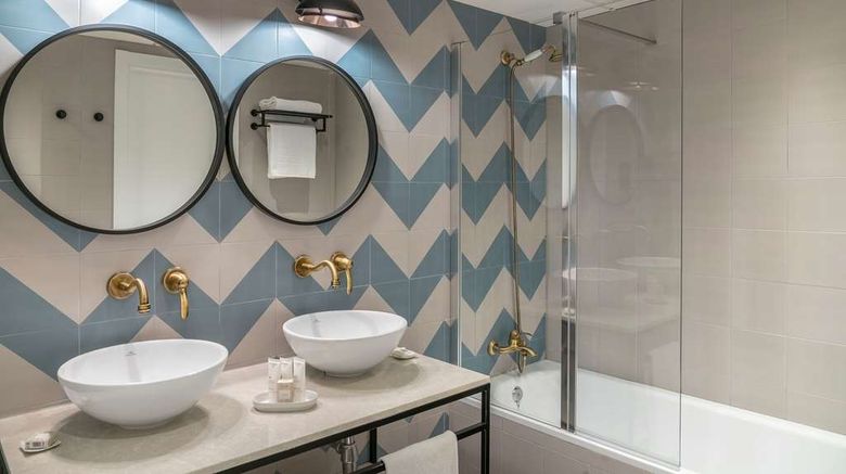 <b>Vincci Puerto Chico Room</b>. Images powered by <a href="https://iceportal.shijigroup.com/" title="IcePortal" target="_blank">IcePortal</a>.