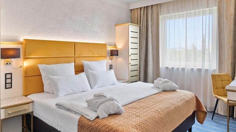 <b>Park Hotel Diament Katowice Suite</b>. Images powered by <a href="https://iceportal.shijigroup.com/" title="IcePortal" target="_blank">IcePortal</a>.