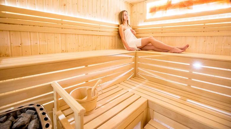 <b>Park Hotel Diament Wroclaw Spa</b>. Images powered by <a href="https://iceportal.shijigroup.com/" title="IcePortal" target="_blank">IcePortal</a>.