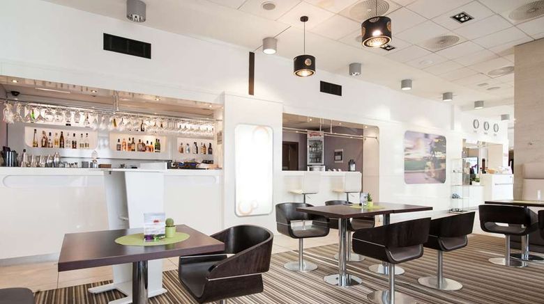 <b>Park Hotel Diament Wroclaw Restaurant</b>. Images powered by <a href="https://iceportal.shijigroup.com/" title="IcePortal" target="_blank">IcePortal</a>.