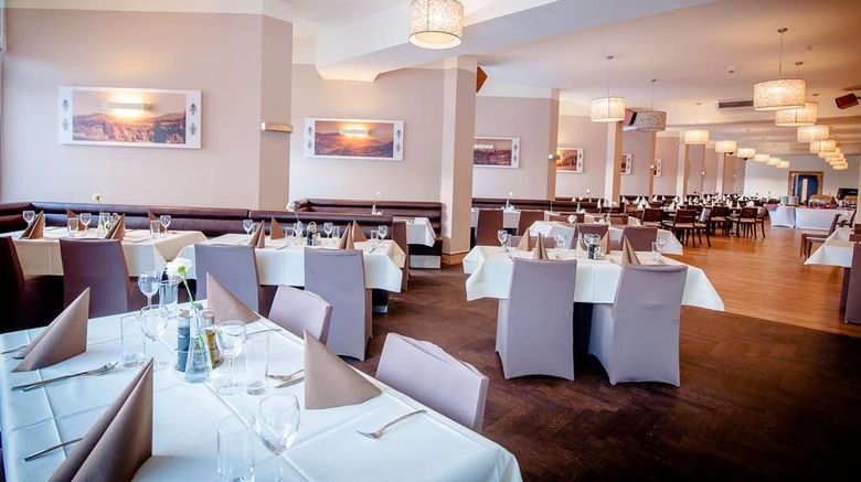 <b>Hotel Diament Ustron Restaurant</b>. Images powered by <a href="https://iceportal.shijigroup.com/" title="IcePortal" target="_blank">IcePortal</a>.