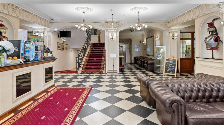Hotel Diament Arsenal Palace Lobby