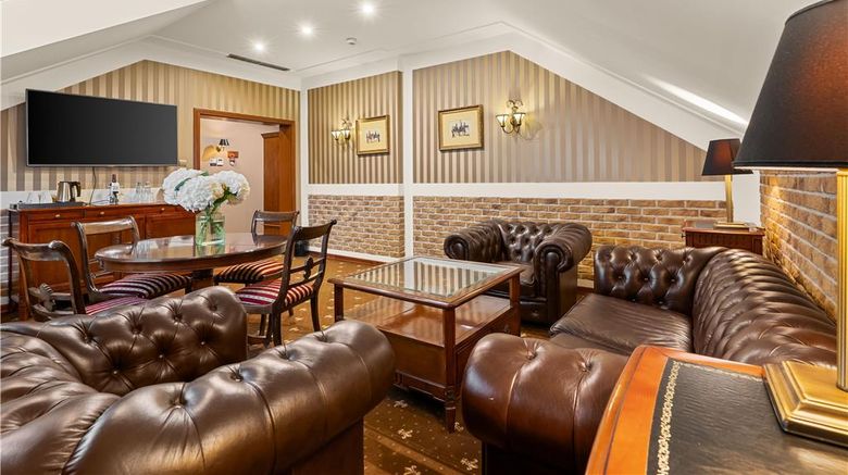 <b>Hotel Diament Arsenal Palace Suite</b>. Images powered by <a href="https://iceportal.shijigroup.com/" title="IcePortal" target="_blank">IcePortal</a>.