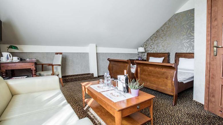 <b>Hotel Diament Vacanza Room</b>. Images powered by <a href="https://iceportal.shijigroup.com/" title="IcePortal" target="_blank">IcePortal</a>.