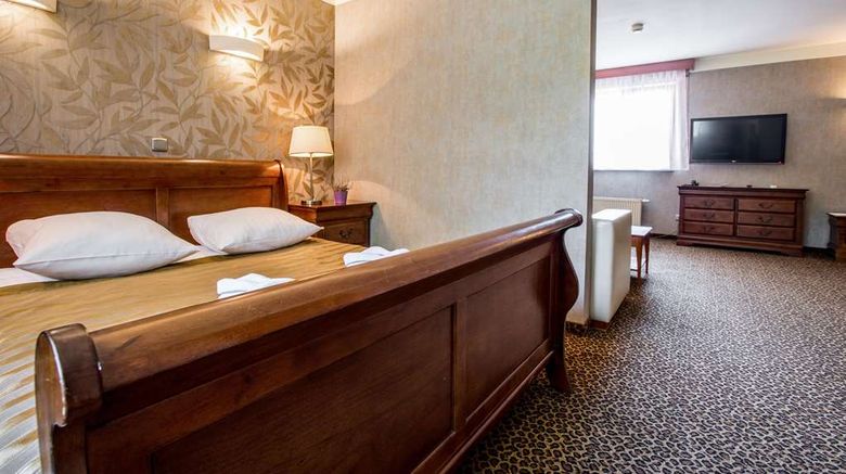 <b>Hotel Diament Vacanza Room</b>. Images powered by <a href="https://iceportal.shijigroup.com/" title="IcePortal" target="_blank">IcePortal</a>.