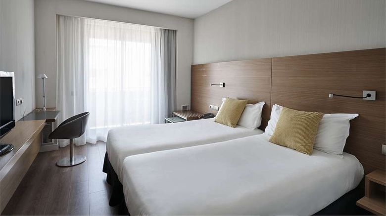 <b>Vincci Zaragoza Zentro Room</b>. Images powered by <a href="https://iceportal.shijigroup.com/" title="IcePortal" target="_blank">IcePortal</a>.