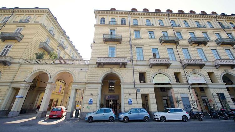 Best Western Crystal Palace Hotel Exterior