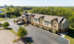 Baymont Inn & Suites Piqua