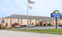 Days Inn & Suites Bloomington