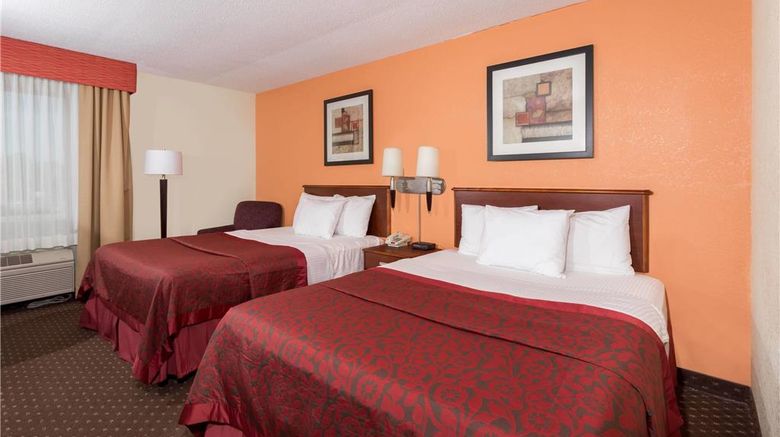 <b>Days Inn & Suites Bloomington Room</b>. Images powered by <a href="https://iceportal.shijigroup.com/" title="IcePortal" target="_blank">IcePortal</a>.