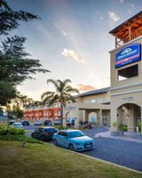 Howard Johnson Plaza Villa Carlos Paz