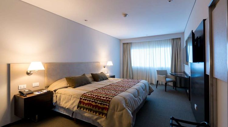 Howard Johnson Plaza Villa Carlos Paz Room