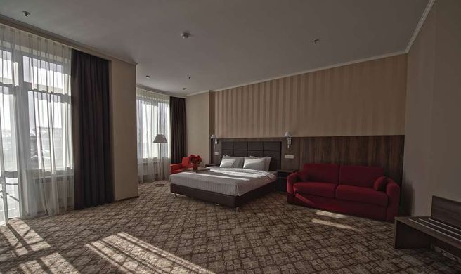 Ramada Hotel & Suites Rostov-on-Don Room