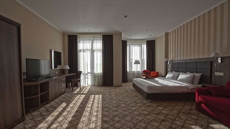 <b>Ramada Hotel & Suites Rostov-on-Don Room</b>. Images powered by <a href="https://iceportal.shijigroup.com/" title="IcePortal" target="_blank">IcePortal</a>.