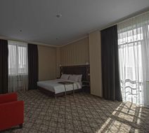 Ramada Hotel & Suites Rostov-on-Don Room