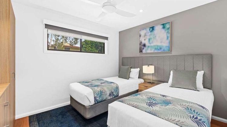 Club Wyndham Flynns Beach-Trademark Coll Room