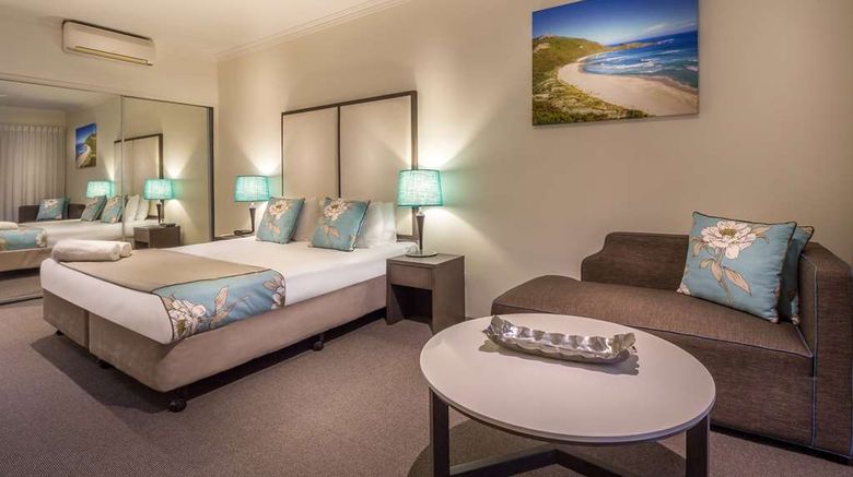 <b>Club Wyndham Dunsborough Room</b>. Images powered by <a href="https://iceportal.shijigroup.com/" title="IcePortal" target="_blank">IcePortal</a>.