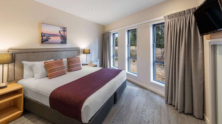 Club Wyndham Seven Mile Beach-Trademark Room
