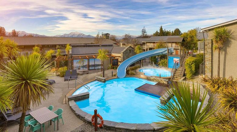 <b>Club Wyndham Wanaka-Trademark Collection Pool</b>. Images powered by <a href="https://iceportal.shijigroup.com/" title="IcePortal" target="_blank">IcePortal</a>.